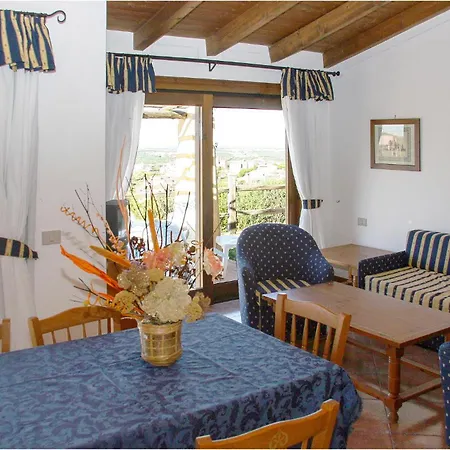 Appartamento Nice In Punta Su Turrione With Jacuzzi Punta de su Torrione